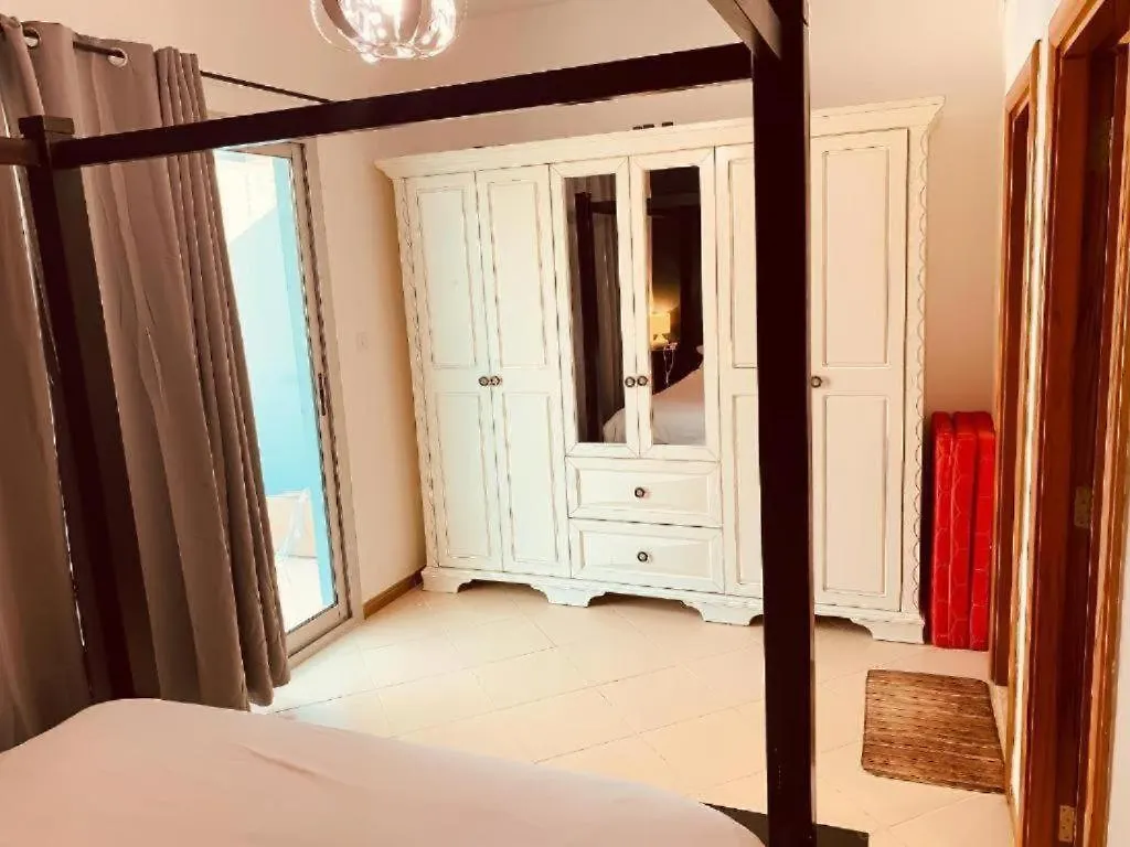Apartment Royal Marina Inn Dubai